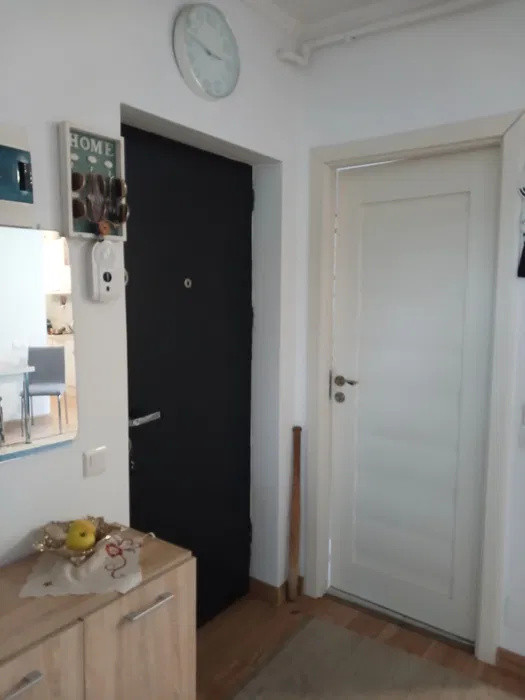 Apartament cu 2 camere, 42 mp, parcare, zona Terra