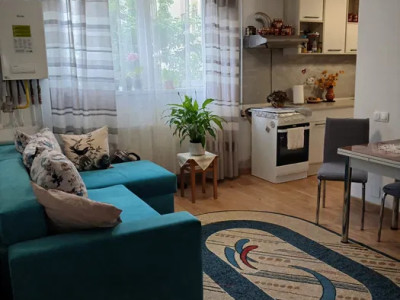 Apartament cu 2 camere, 42 mp, parcare, zona Terra