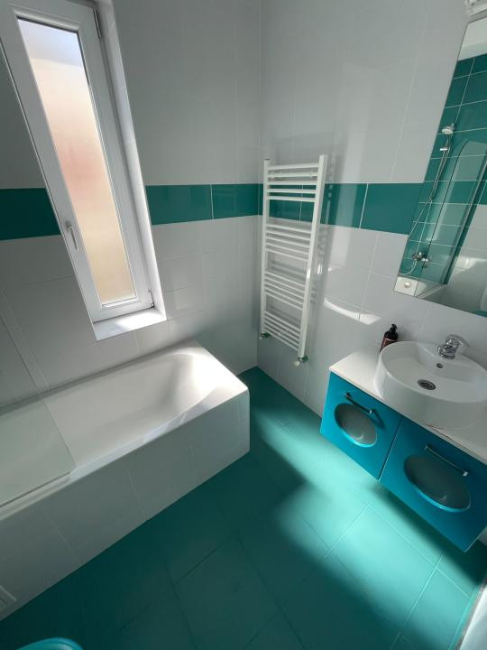 Casă tip duplex, 120 mp, curte, garaj, zona Liceului Waldorf