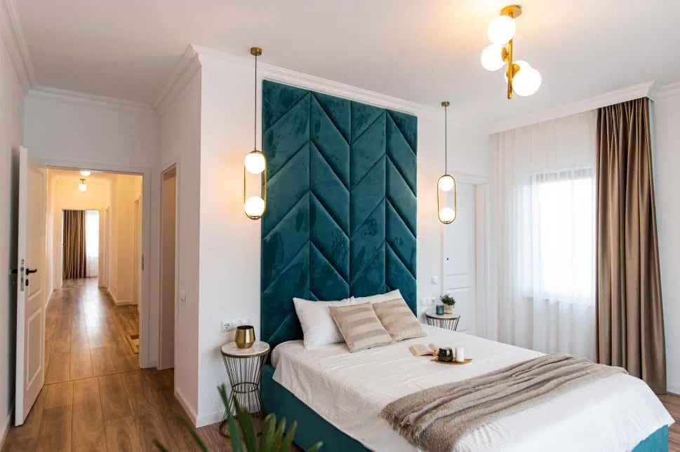 Casă tip duplex, 138 mp, curte, garaj, zona Vivo