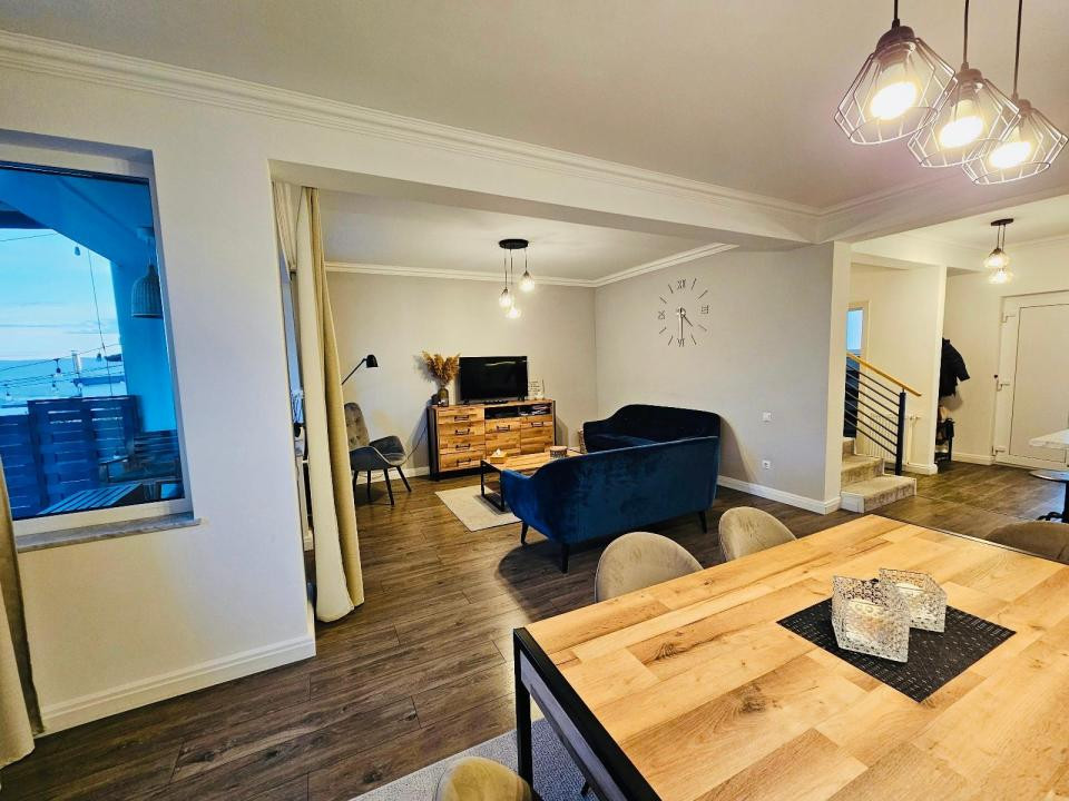 Casă tip duplex, 120 mp, 300 mp curte, PETFRIENDLY, zona Voronet