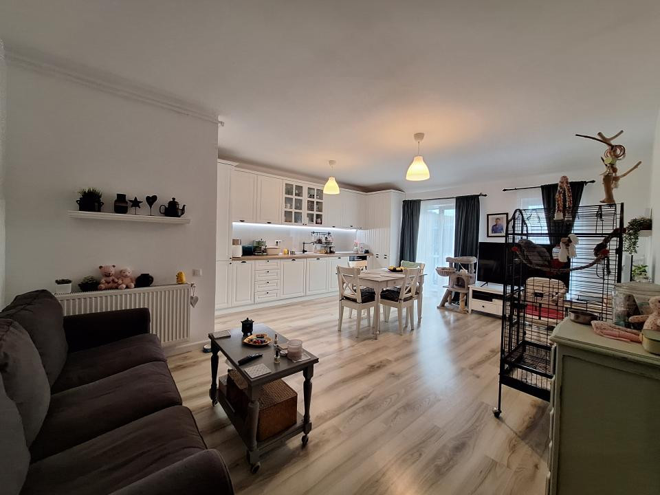 Apartament confort sporit, 66,4 mp, balcon, zona Eroilor