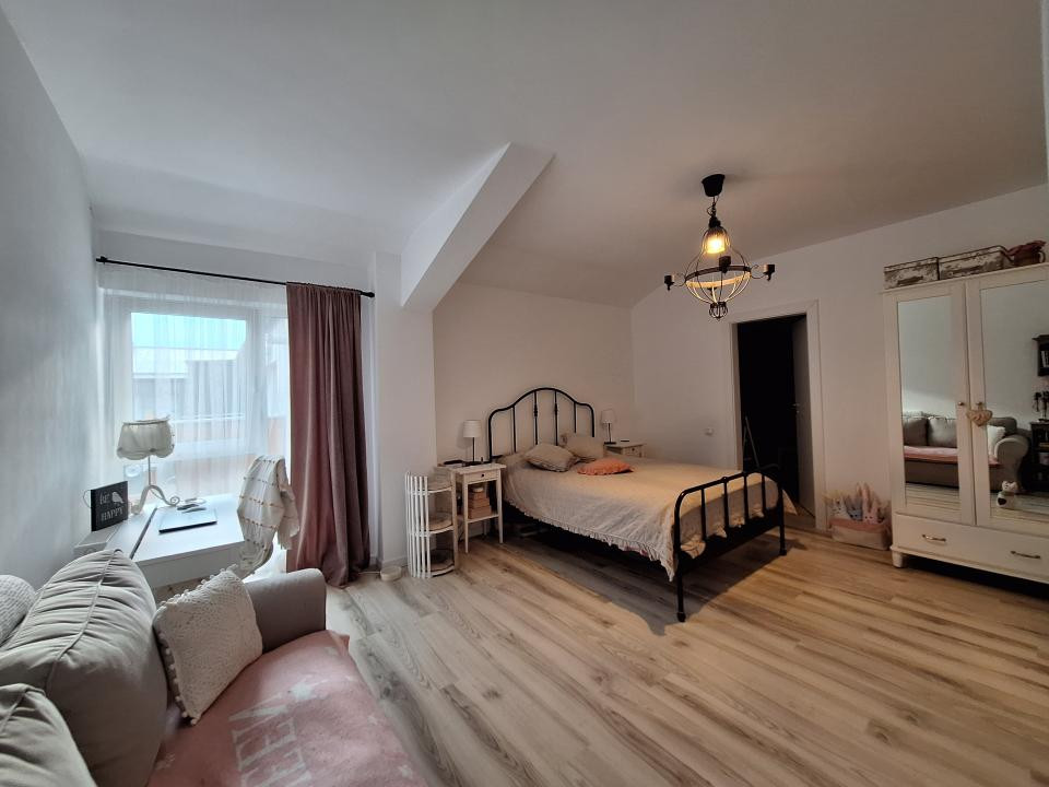 Apartament confort sporit, 66,4 mp, balcon, zona Eroilor
