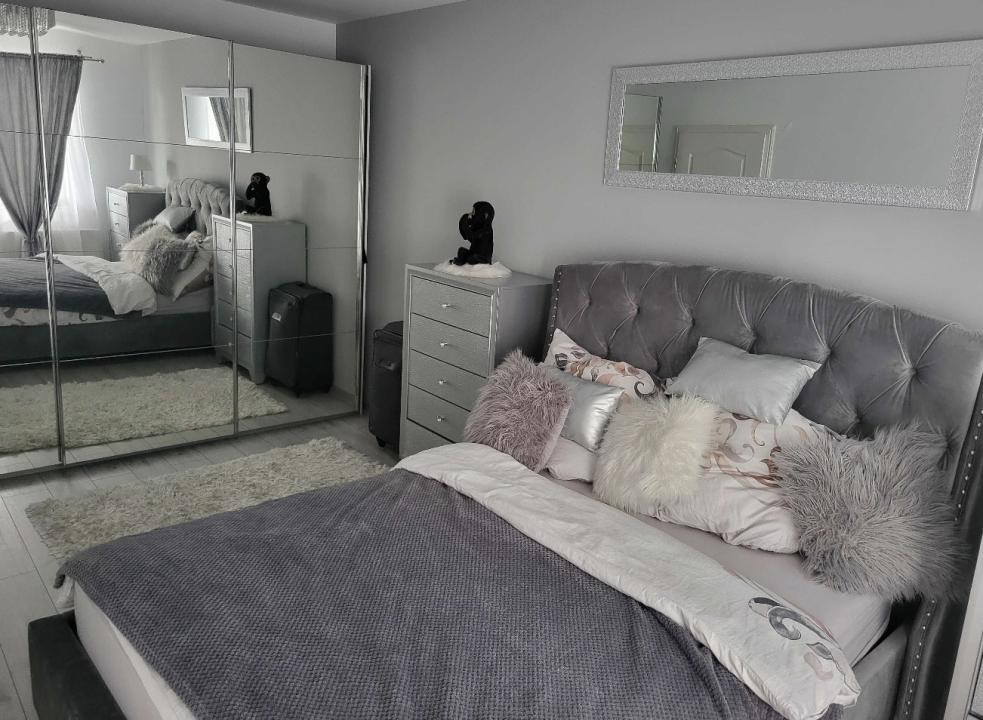 Apartament cu 2 camere , zona Vivo, strada Avram Iancu 