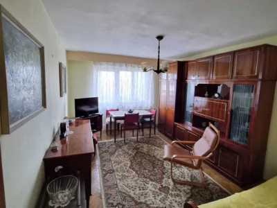 Apartament 3 camere decomandate, 66 mp, etaj intermediar, zona McDonald's