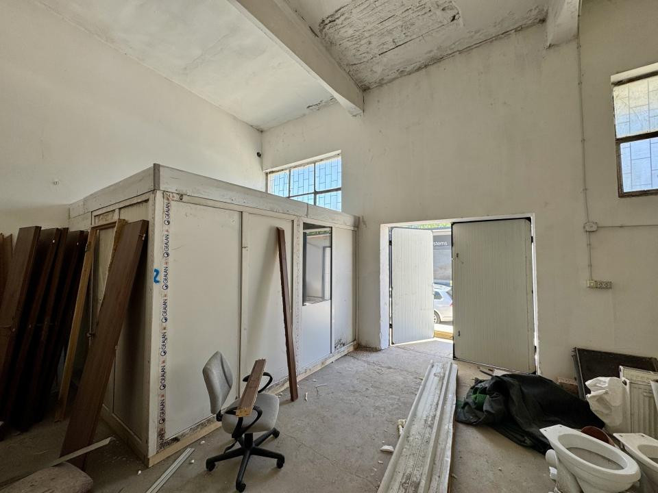 Hală industrială, 130 mp, 5m înălțime, zona Calea Baciului