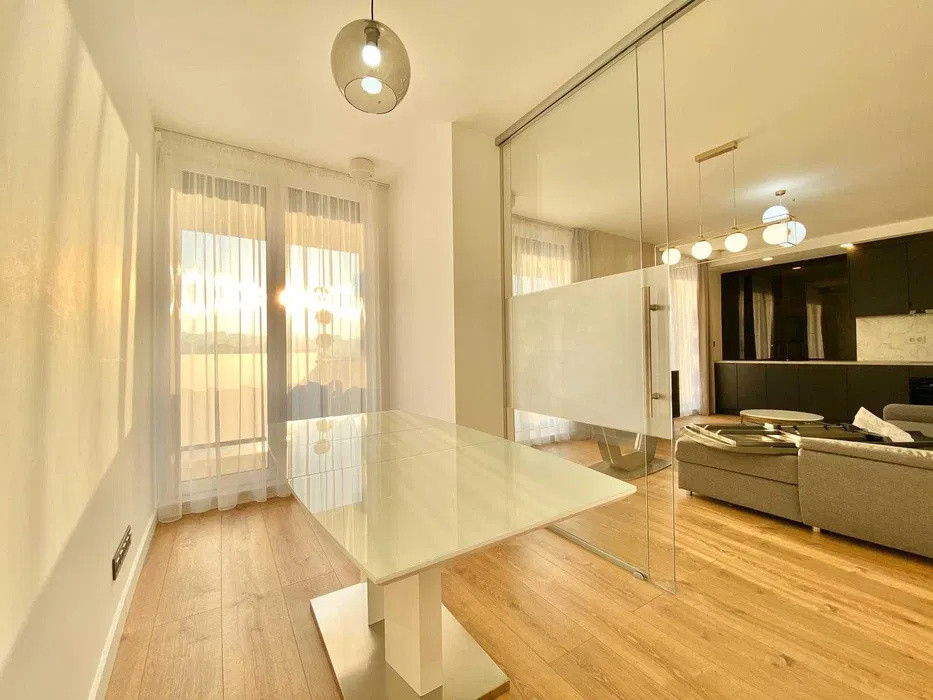 Penthouse, 92mp, 44mp terasa, loc parcare, 4 camere
