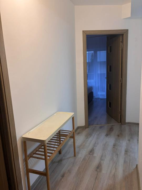Apartament de 52 mp+10 mp balcon, parter inalt, zona Terra