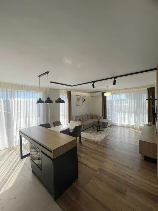 Apartament 3 camere, 78 mp, loc parcare, terase, Marasti