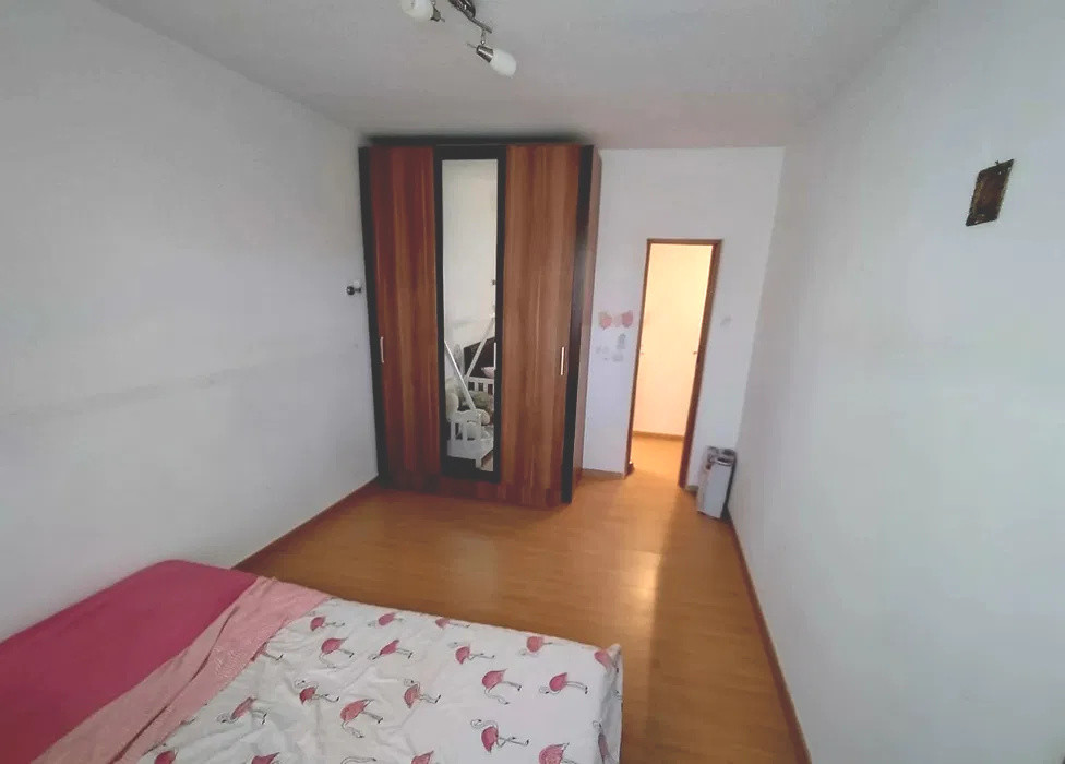 Apartament la etajul 1, parcare, balcon, zona Terra