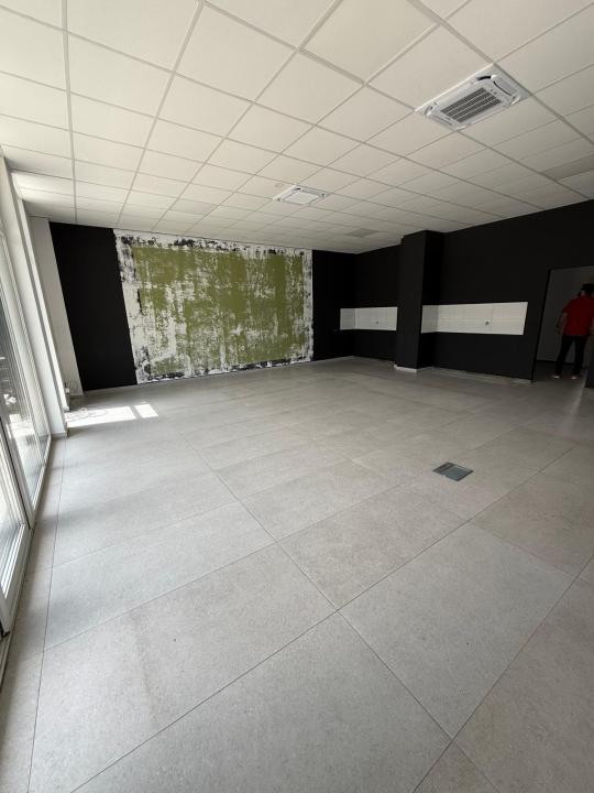 Spatiu comercial, alimentatie publica, 89 mp, Finisat,Eroilor,Floresti