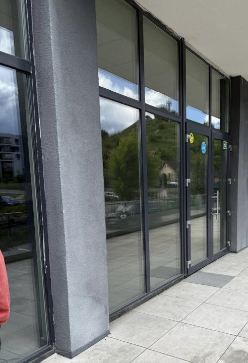 Spatiu comercial, alimentatie publica, 89 mp, Finisat,Eroilor,Floresti