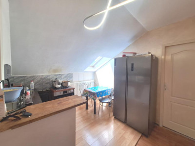Apartament decomandat, 41,54 mp, zona Eroilor
