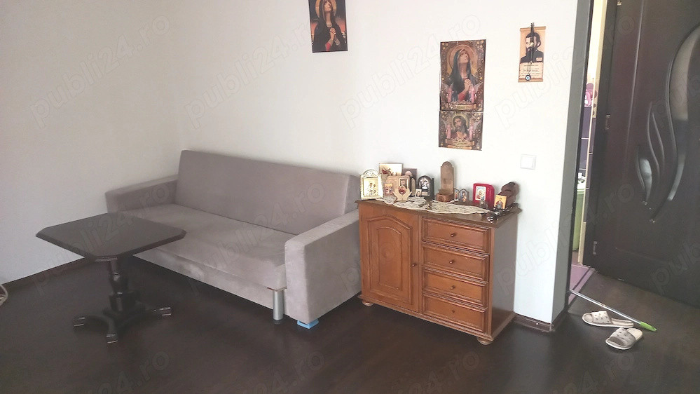 Apartament cu 2 camere, 42 mp, parcare, zona Stejarului