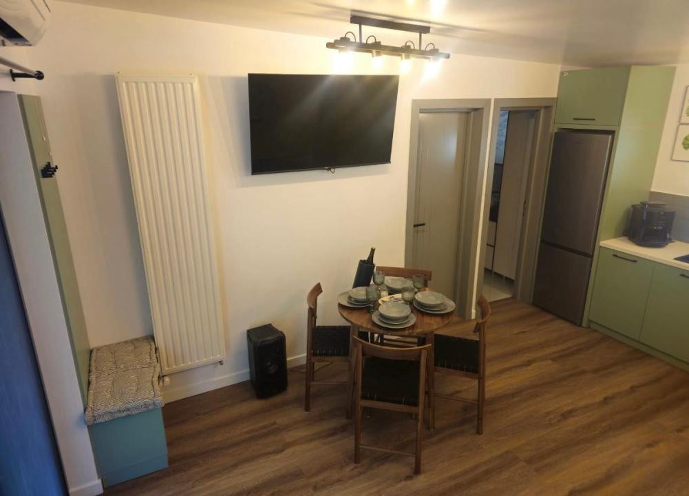 CABANA/CASA DE VACANTA PE MALUL LACULUI SOMESUL CALD,LA CHEIE