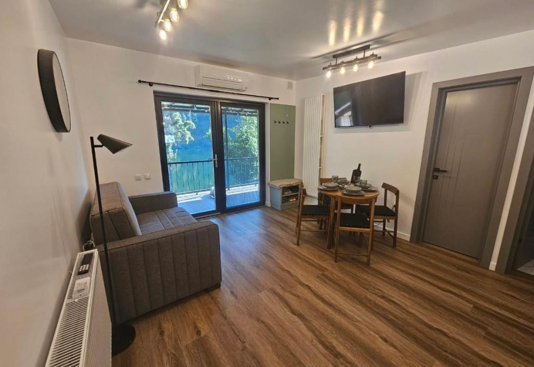CABANA/CASA DE VACANTA PE MALUL LACULUI SOMESUL CALD,LA CHEIE
