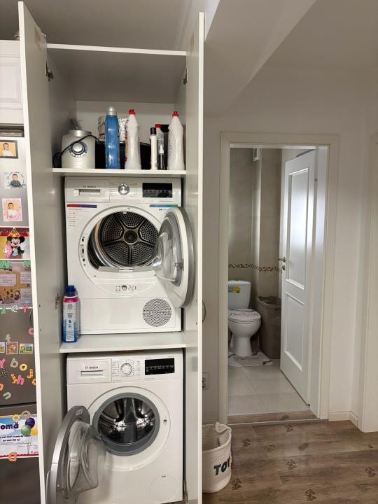 Apartament cu 3 camere,etaj 1,garaj de 30 mp