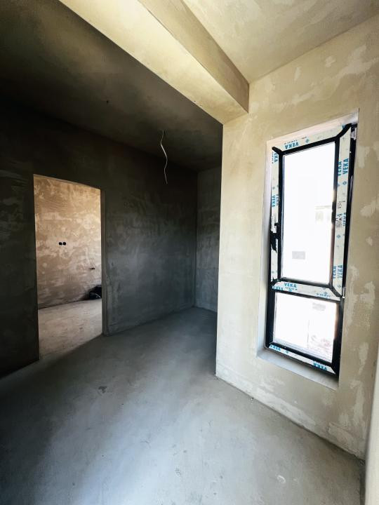 Casa individuala  , 146 mp utili , 400 mp teren liber ,  in zona Tauti 