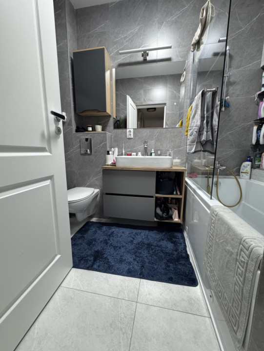 Apartament de 3 camere, 64 mp, mobilat/utilat, parcare,Zona Sub Cetate