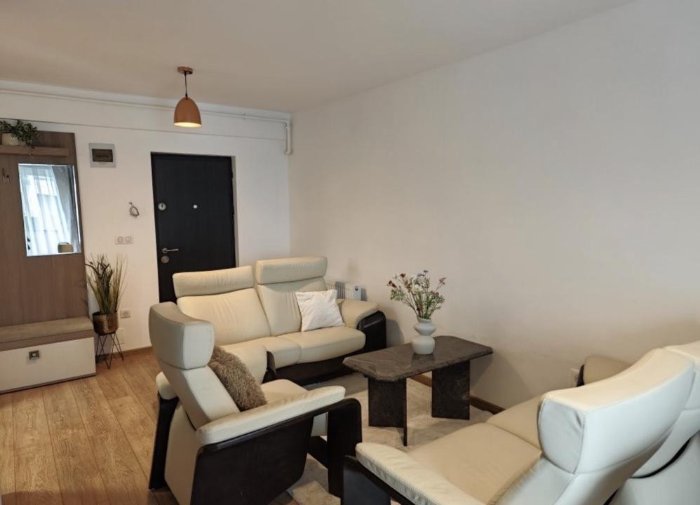 Apartament la cheie cu 2 camere,parcare subterana,etaj 2,Dambul Rotund