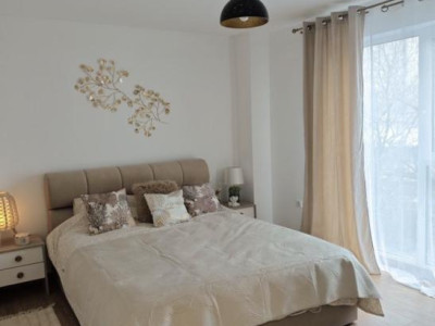 Apartament la cheie cu 2 camere,parcare subterana,etaj 2,Dambul Rotund
