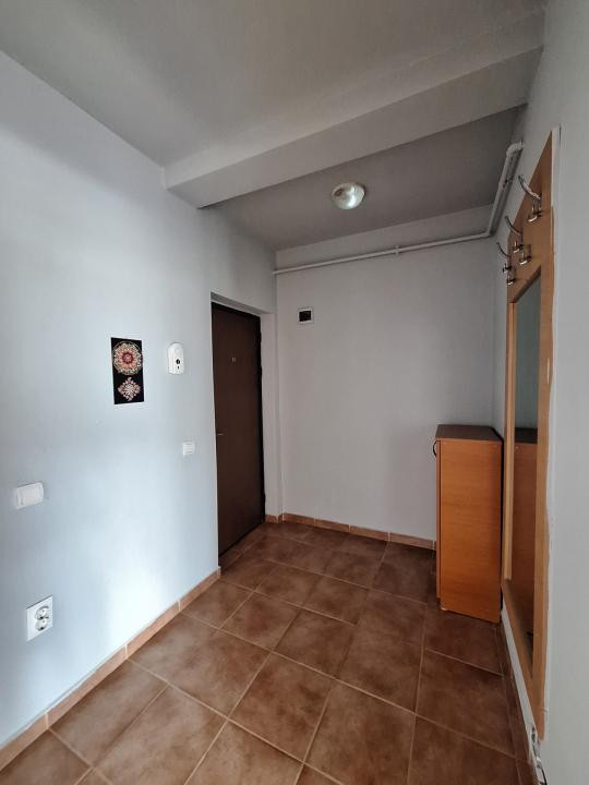 Apartament cu 2 camere, 52 mp, parcare, zona Porii