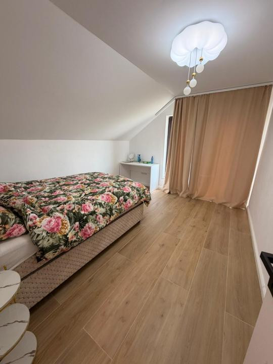 Casa individuala de inchiriat, 4 dormitoare, Oradea 