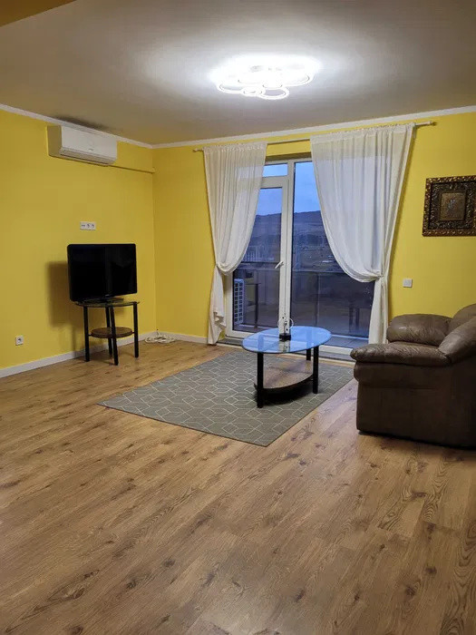 Apartament cu 2 camere, 53 mp, zona Terra