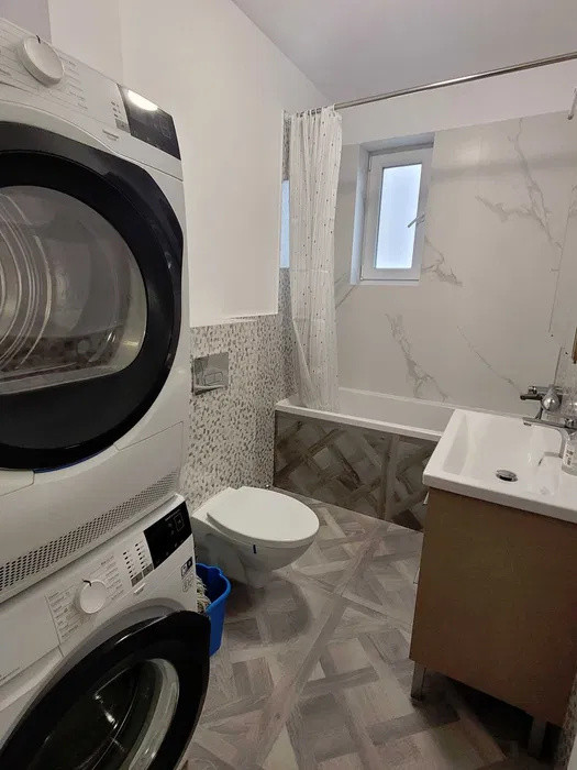 Apartament cu 2 camere, 53 mp, zona Terra