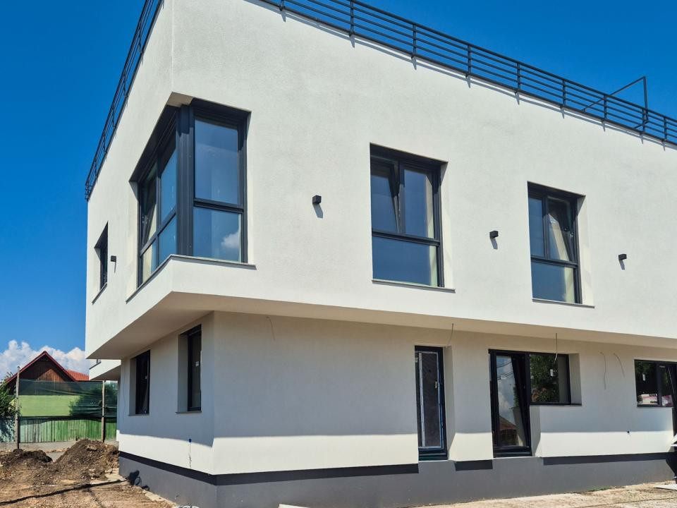 Cvadruplex premium Florești–140 mp, terasă panoramică,zona Stadionului