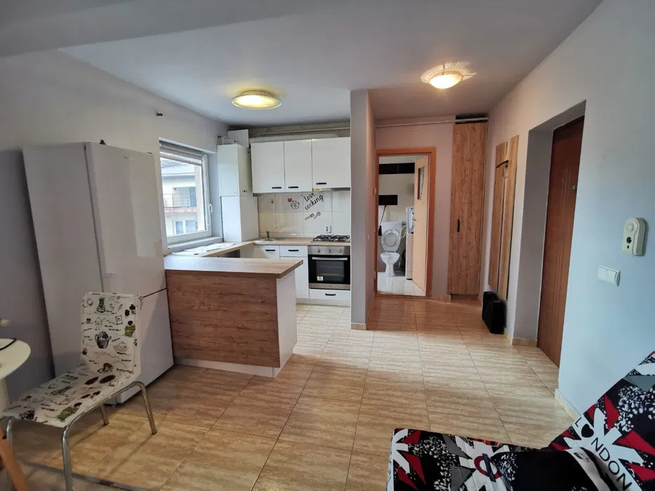 Apartament cu o camera, 37 mp, parcare, langa VIVO