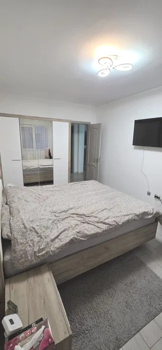 Apartament cu 2 camere, 57 mp, etajul 1, zona Terra