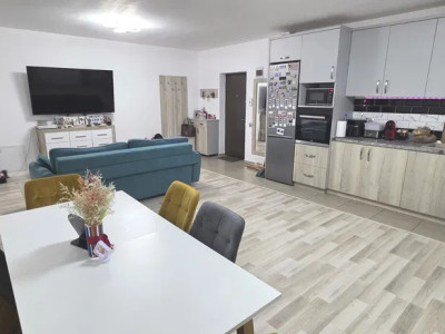 Apartament cu 2 camere, 57 mp, etajul 1, zona Terra