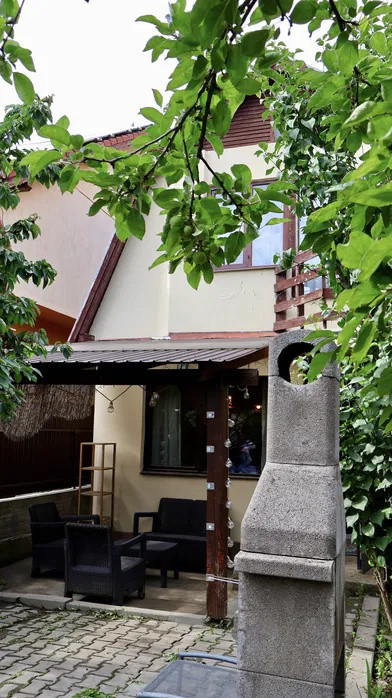 Casa idividuala , 102 mp utili , zona Sub Cetate