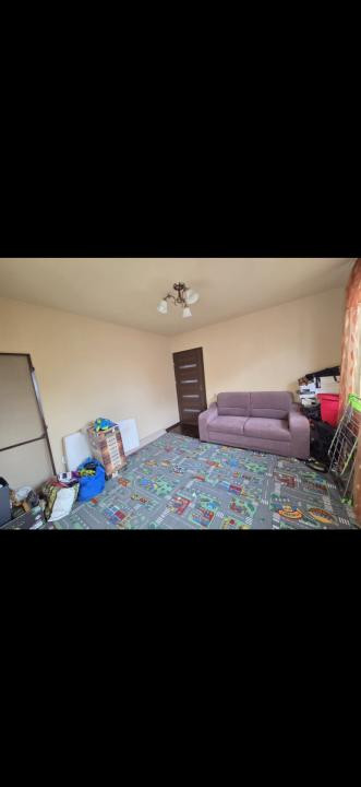 Duplex cu 4 camere,curte,zona Terra