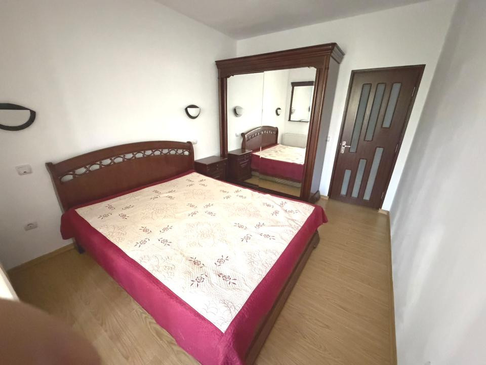 Apartament cu 2 camere, 52 mp, parcare, etajul 1, zona Eroilor