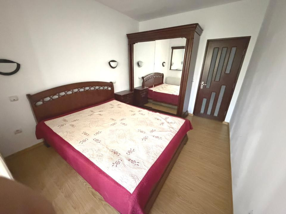 Apartament cu 2 camere, 52 mp, parcare, etajul 1, zona Eroilor