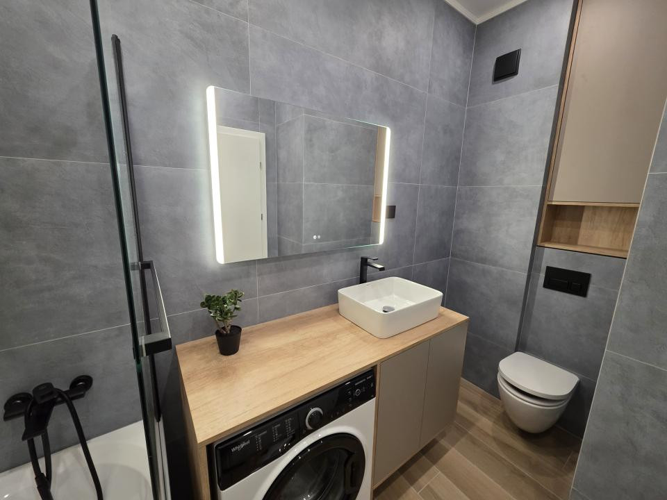 Apartament la cheie , Eroilor Residence,bloc nou 2025,etaj intermediar