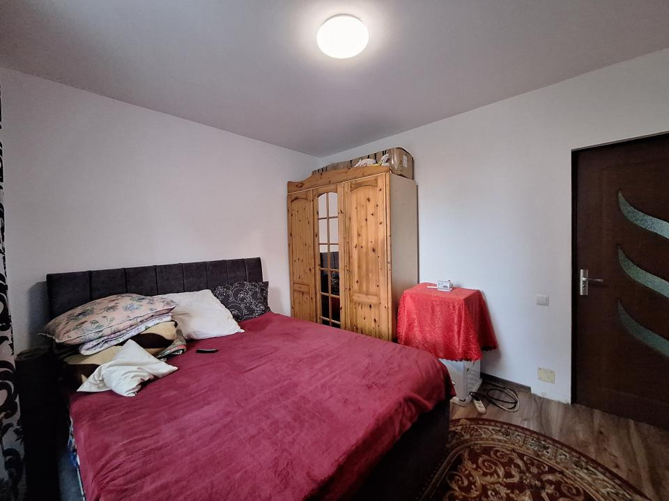 Apartament decomandat, 44 mp, parcare, strada Cetatii