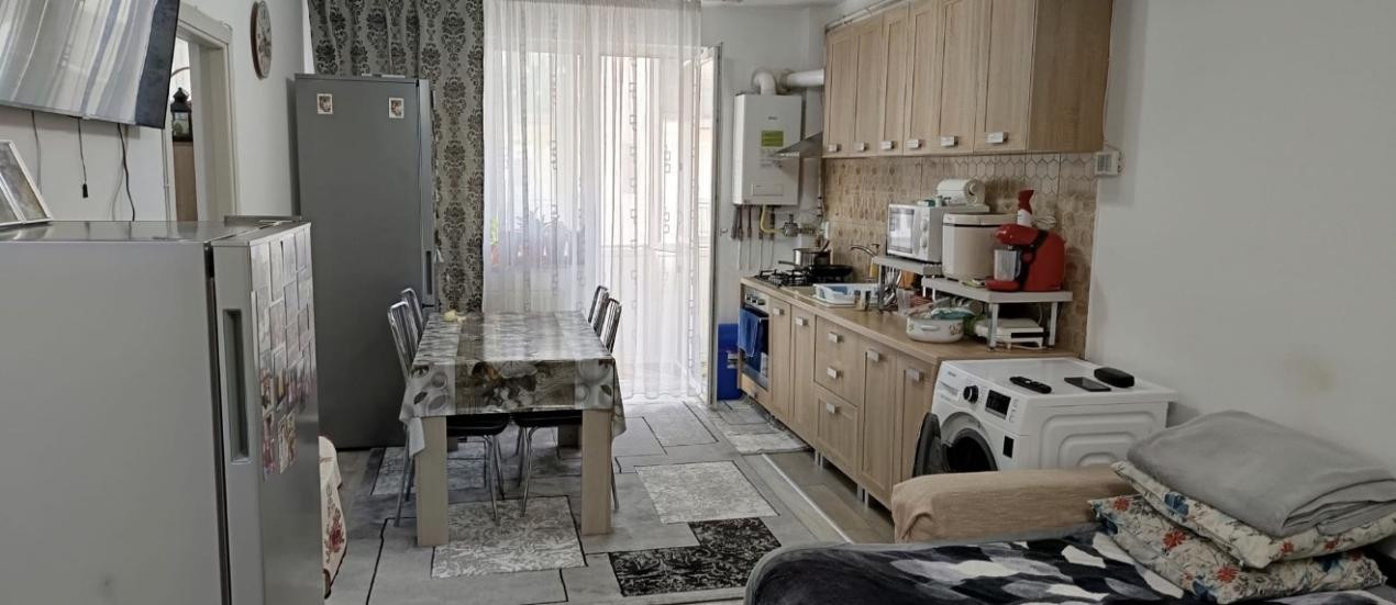 Apartament cu 2 camere,parcare inclusa,bloc nou cu lift,zona Terra