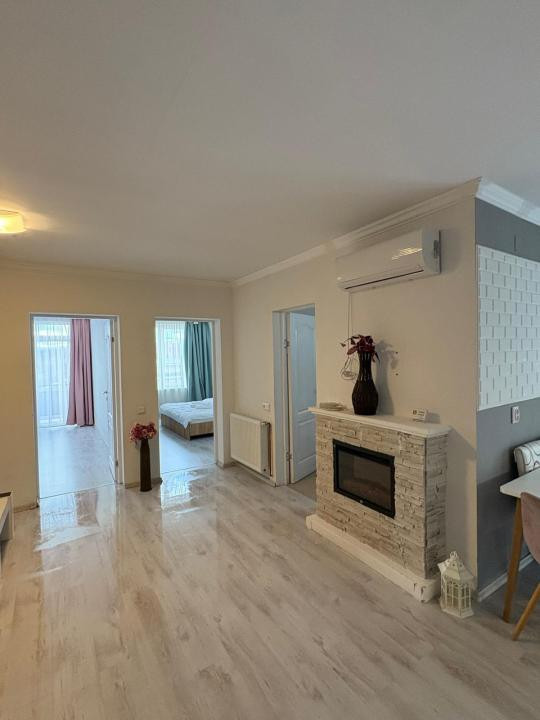 Apartament cu 3 camere,2 balcoane,parcare,zona Tineretului