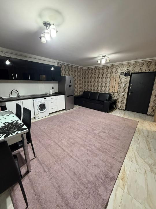 Aparatment cu 2 camere și parcare , zona Stejarului 