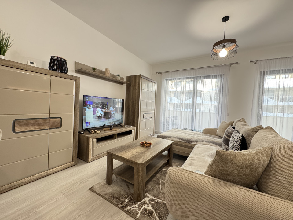 De Inchiriat!Apartament Ultramodern, 2 camere, Complet Utilat, Eroilor