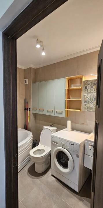 Apartament cu 3 camere, 64 mp, parcare, zona Donath Park