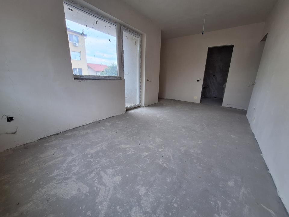 Apartament semifinisat cu CF, 69,63 mp, 2 bai, 2 balcoane, zona Terra