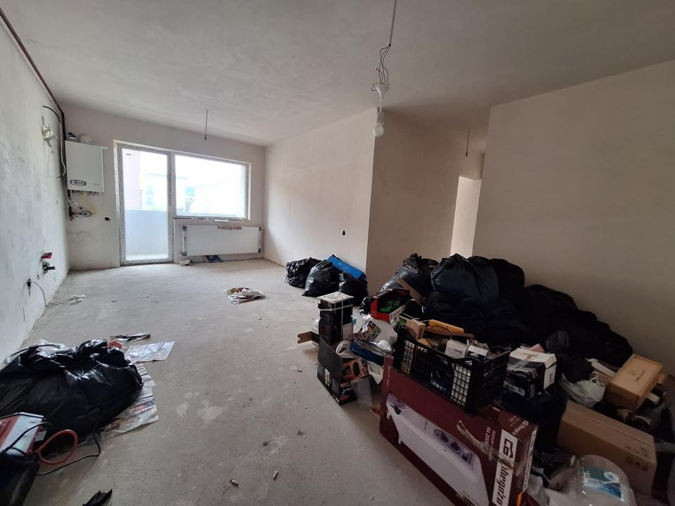 Apartament semifinisat cu CF, 69,63 mp, 2 bai, 2 balcoane, zona Terra