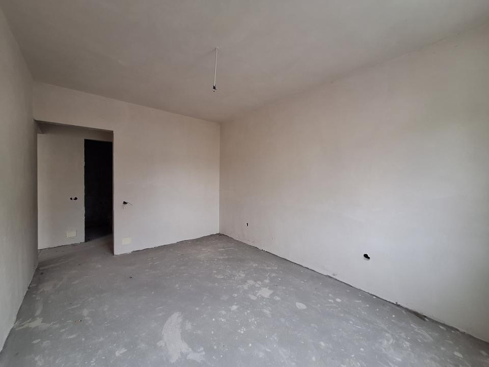 Apartament semifinisat cu CF, 69,63 mp, 2 bai, 2 balcoane, zona Terra