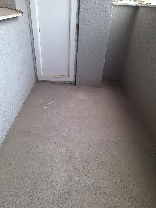Apartament semifinisat cu CF, 69,63 mp, 2 bai, 2 balcoane, zona Terra