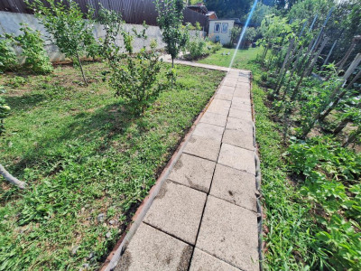 Teren intravilan de 437 mp, zona Razoare