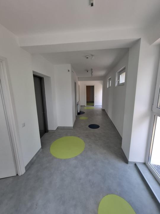 Clădire premium 600 mp, ideal gradinita sau activități mixte, in Dambul Rotund
